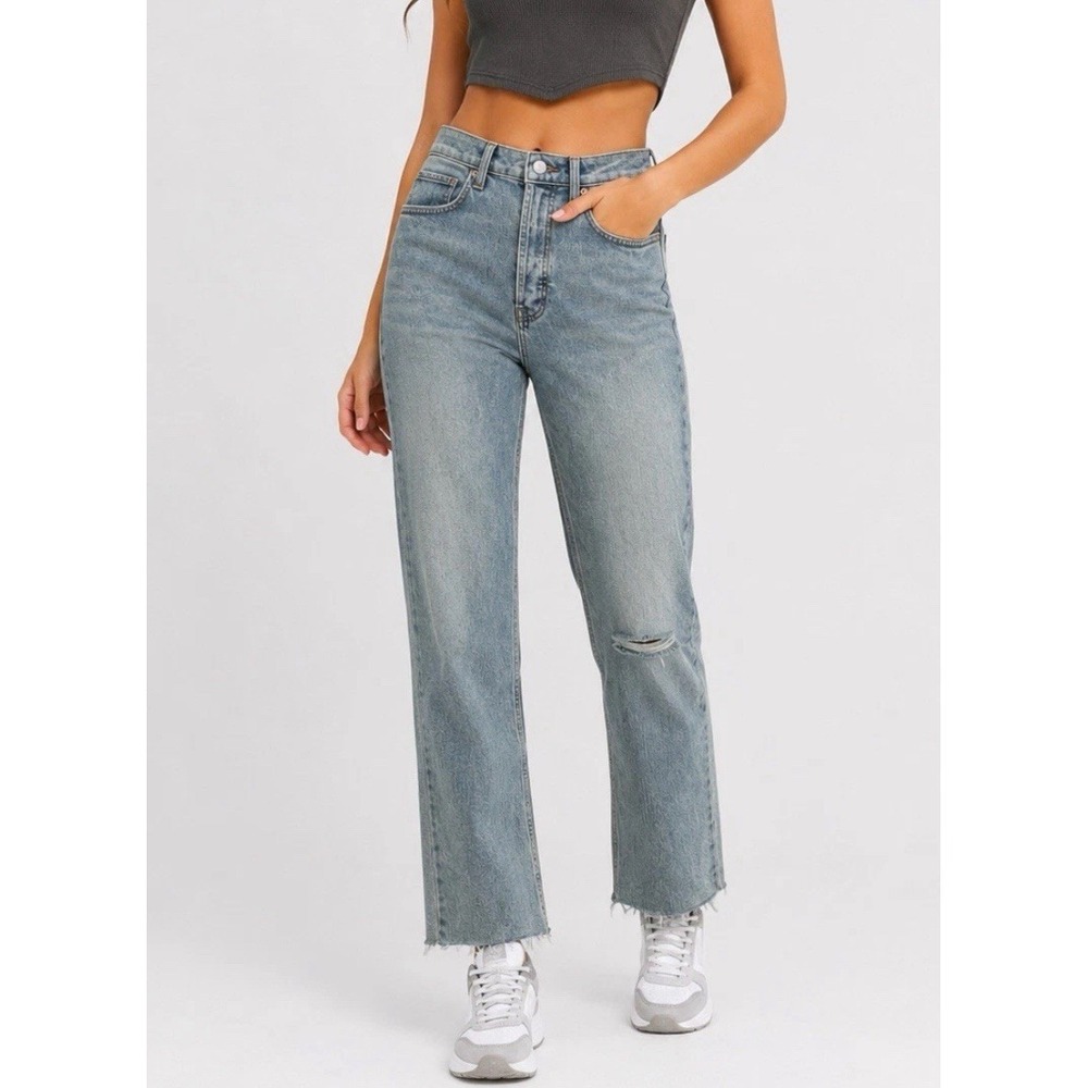 NWT Wild Fable Womens 8 Highest Rise Slim Straight‎ Jeans Light Wash Distressed